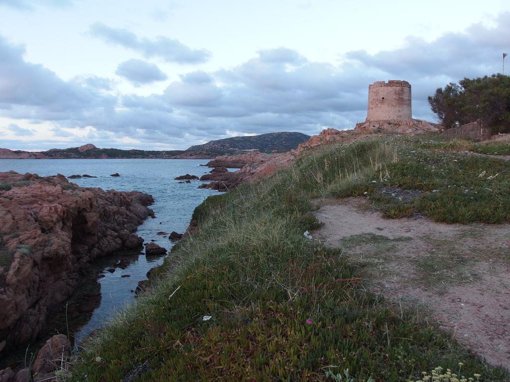 Isola Rossa Appartamenti Superior Exterior foto